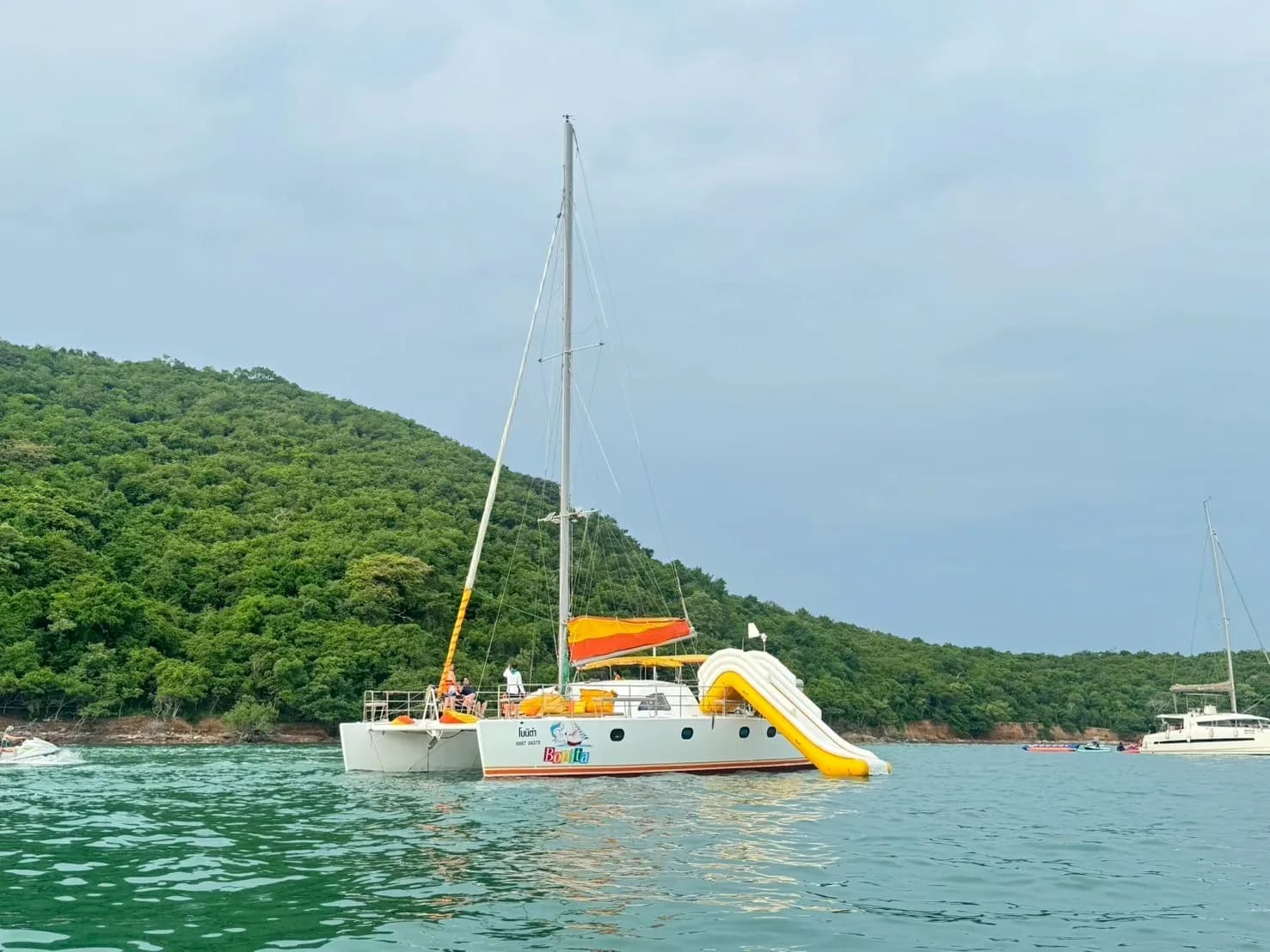 Bonita, 50 ft sailing catamaran departing Ocean Marina