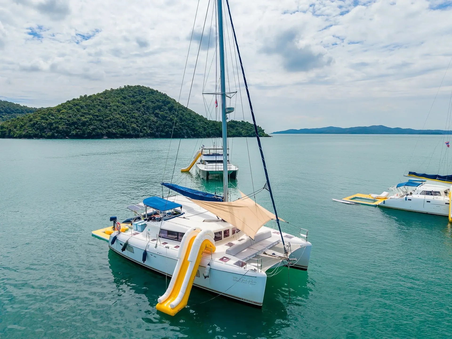 Poseidon, 42 ft yacht departing Ocean Marina