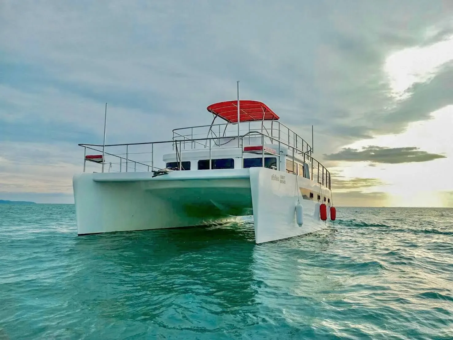 Sri Rueang, 45 ft yacht departing Ocean Marina
